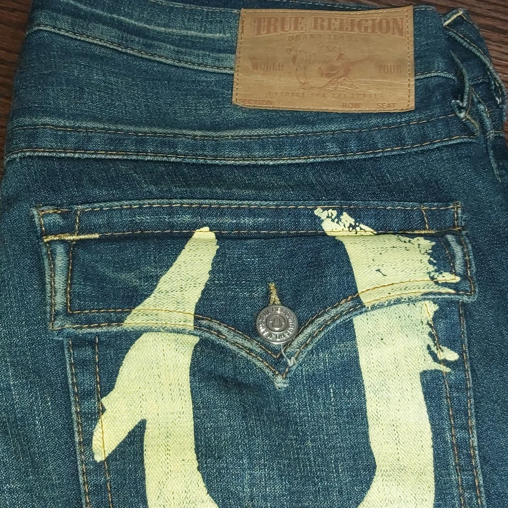 💢SOLD💢HOST PICK..True Religion Men's Jeans - Picture 4 of 13
